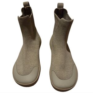 Women’s Size 38 Vivala (Milo) Round-Toe Barefoot Sneakers